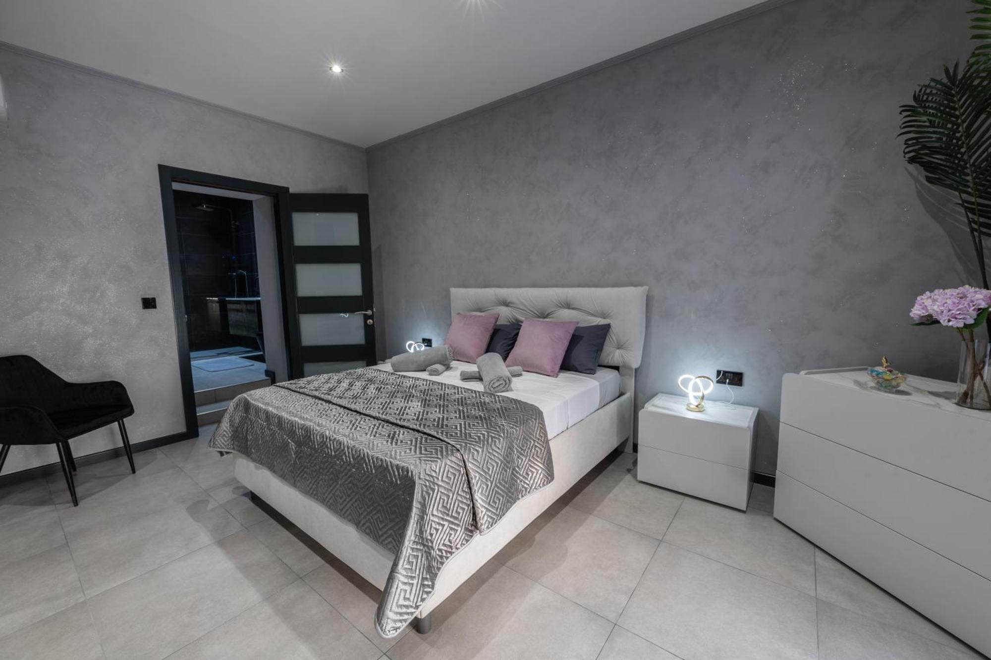 Matilde Valletta Suites Extérieur photo